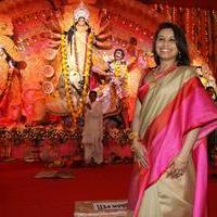 Rani Mukerji celebrates Durga Pooja Photos | Picture 604001