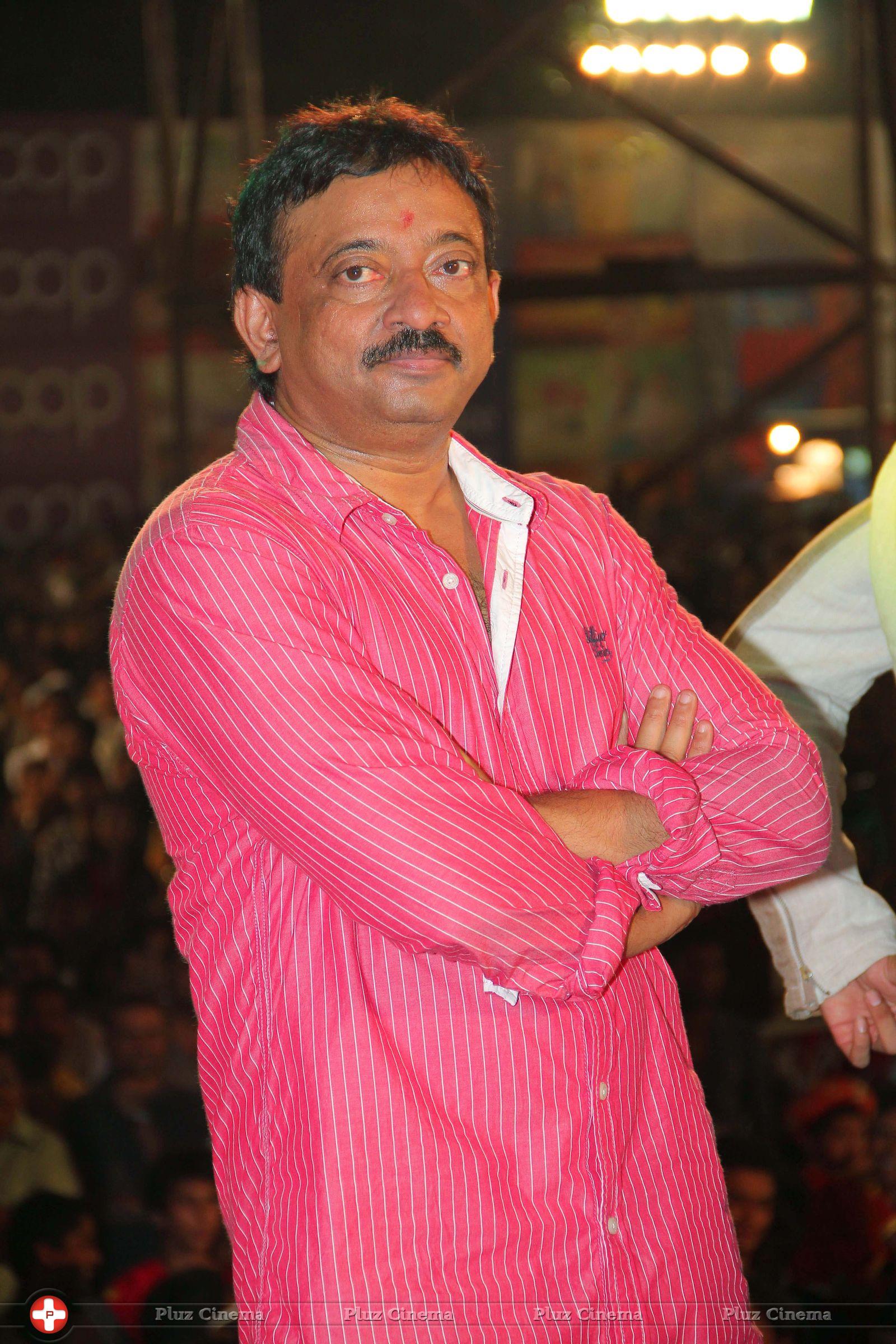 Ram Gopal Varma - Satya 2 promotion at Navratri pandal photos | Picture 604075
