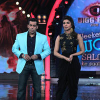 Promotion of film Krrish 3 on the sets of Bigg Boss 7 Photos | Picture 617383