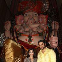 Bollywood stars visit Ganesh mandals Photos | Picture 571064