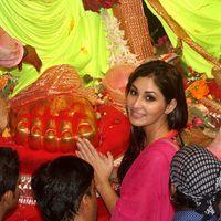 Pooja Chopra - Bollywood stars visit Ganesh mandals Photos | Picture 571069
