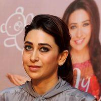 Karisma Kapoor - Launch of book My Yummu Mummy Guide Photos | Picture 572417