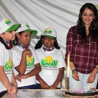 Isha Koppikar Celebrates Her Birthday 2013 Photos | Picture 582758