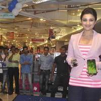 Parineeti launches Samsung Galaxy Note 3 Photos | Picture 584778