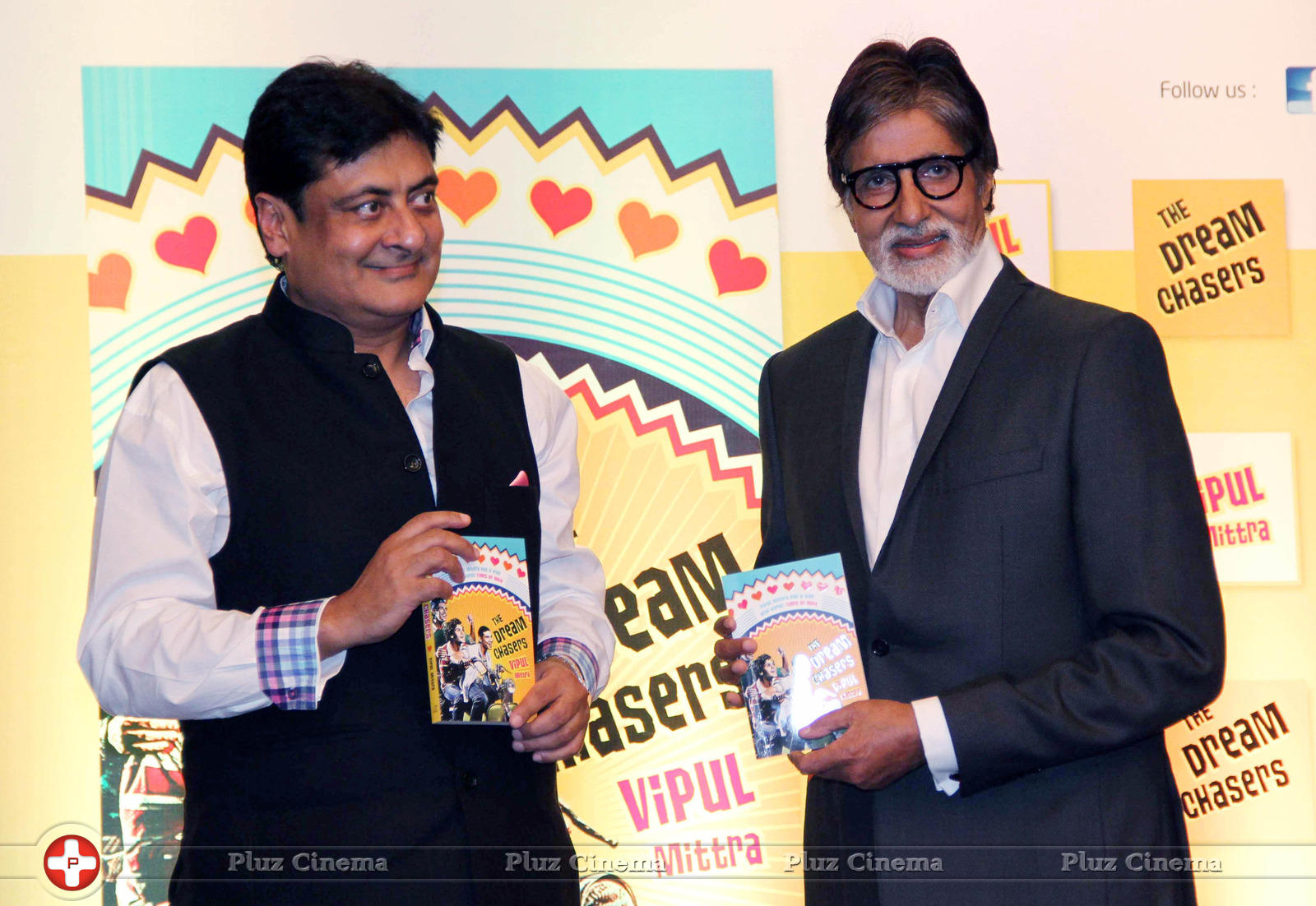 Amitabh launches Vipul Mittra's book The Dream Chaser Photos | Picture 585965