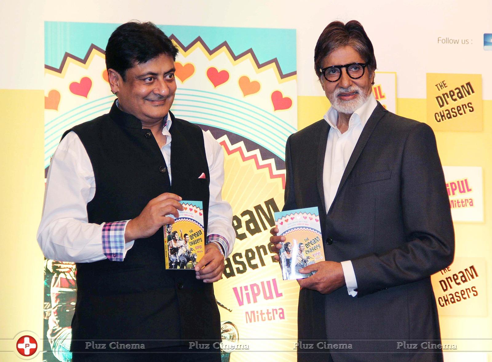 Amitabh launches Vipul Mittra's book The Dream Chaser Photos | Picture 585966
