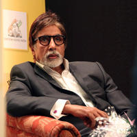 Amitabh launches Vipul Mittra's book The Dream Chaser Photos | Picture 585969
