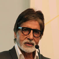 Amitabh launches Vipul Mittra's book The Dream Chaser Photos | Picture 585971
