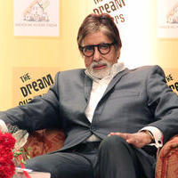Amitabh launches Vipul Mittra's book The Dream Chaser Photos | Picture 585975