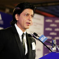 Shahrukh Khan - Shahrukh attends 40th national management convention photos