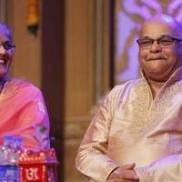 Ashok Patki honored with Lata Mageshkar Award 2013 Photos