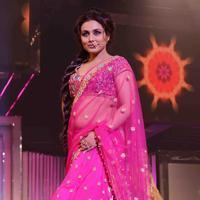 Rani Mukerji - Bollywood stars walk the ramp for Yash Chopra tribute photos