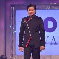 Shahrukh Khan - Bollywood stars walk the ramp for Yash Chopra tribute photos | Picture 587833