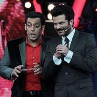 Anil Kapoor & Salman Khan on the sets of Bigg Boss 7 Photos | Picture 590481