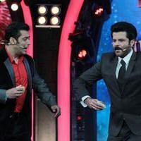 Anil Kapoor & Salman Khan on the sets of Bigg Boss 7 Photos | Picture 590484