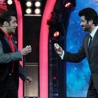 Anil Kapoor & Salman Khan on the sets of Bigg Boss 7 Photos | Picture 590485