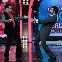 Anil Kapoor & Salman Khan on the sets of Bigg Boss 7 Photos | Picture 590487