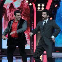 Anil Kapoor & Salman Khan on the sets of Bigg Boss 7 Photos | Picture 590489