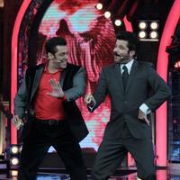 Anil Kapoor & Salman Khan on the sets of Bigg Boss 7 Photos | Picture 590491