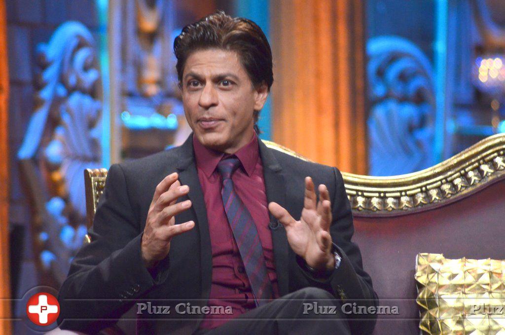 Shahrukh Khan - SRK on the sets of Anupam Kher Show Photos | Picture 761192