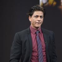 Shahrukh Khan - SRK on the sets of Anupam Kher Show Photos | Picture 761175