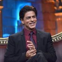 Shahrukh Khan - SRK on the sets of Anupam Kher Show Photos