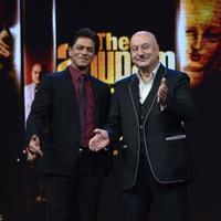 SRK on the sets of Anupam Kher Show Photos | Picture 761201