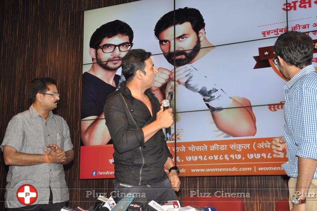 Akshay with Aditya Tahckeray to launch Women safety defence centre Photos | Picture 761647