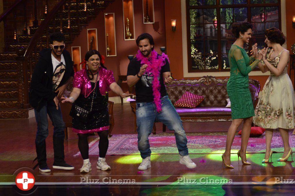 Humshakal star cast on the sets of Comedy Nights with Kapil Photos | Picture 761609