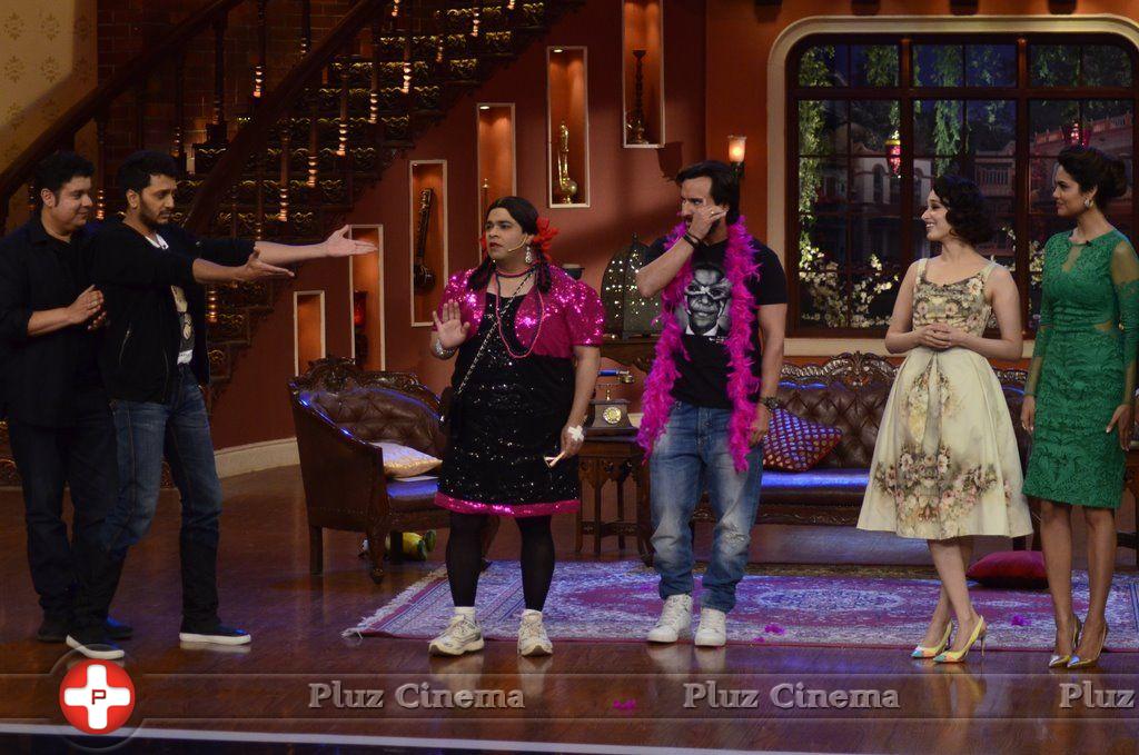 Humshakal star cast on the sets of Comedy Nights with Kapil Photos | Picture 761612