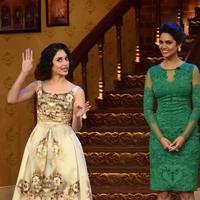 Humshakal star cast on the sets of Comedy Nights with Kapil Photos | Picture 761569