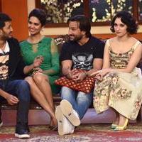 Humshakal star cast on the sets of Comedy Nights with Kapil Photos | Picture 761572
