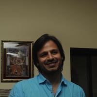 Vivek Oberoi visits Bombay News Photographers Association Photos | Picture 762280