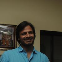Vivek Oberoi visits Bombay News Photographers Association Photos | Picture 762281
