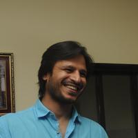 Vivek Oberoi visits Bombay News Photographers Association Photos | Picture 762285