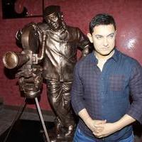 Aamir Khan - Aamir Khan presents his documentary film Chale Chalo Photos | Picture 762843