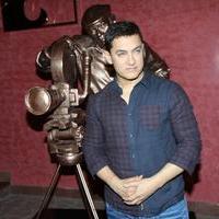 Aamir Khan - Aamir Khan presents his documentary film Chale Chalo Photos | Picture 762848