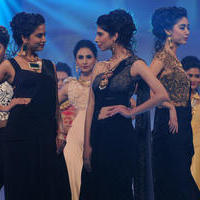 Sushmita, Shraddha, Aditi, Huma, Neetu showstopper at IBJA Fashion Show Photos | Picture 841715