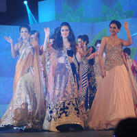 Sushmita, Shraddha, Aditi, Huma, Neetu showstopper at IBJA Fashion Show Photos | Picture 841736