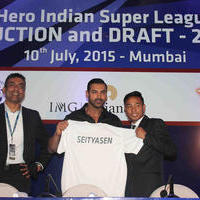Hrithik Roshan, Ranbir Kapoor, John at the auction of Indian Super league 2015 Pics | Picture 1060007