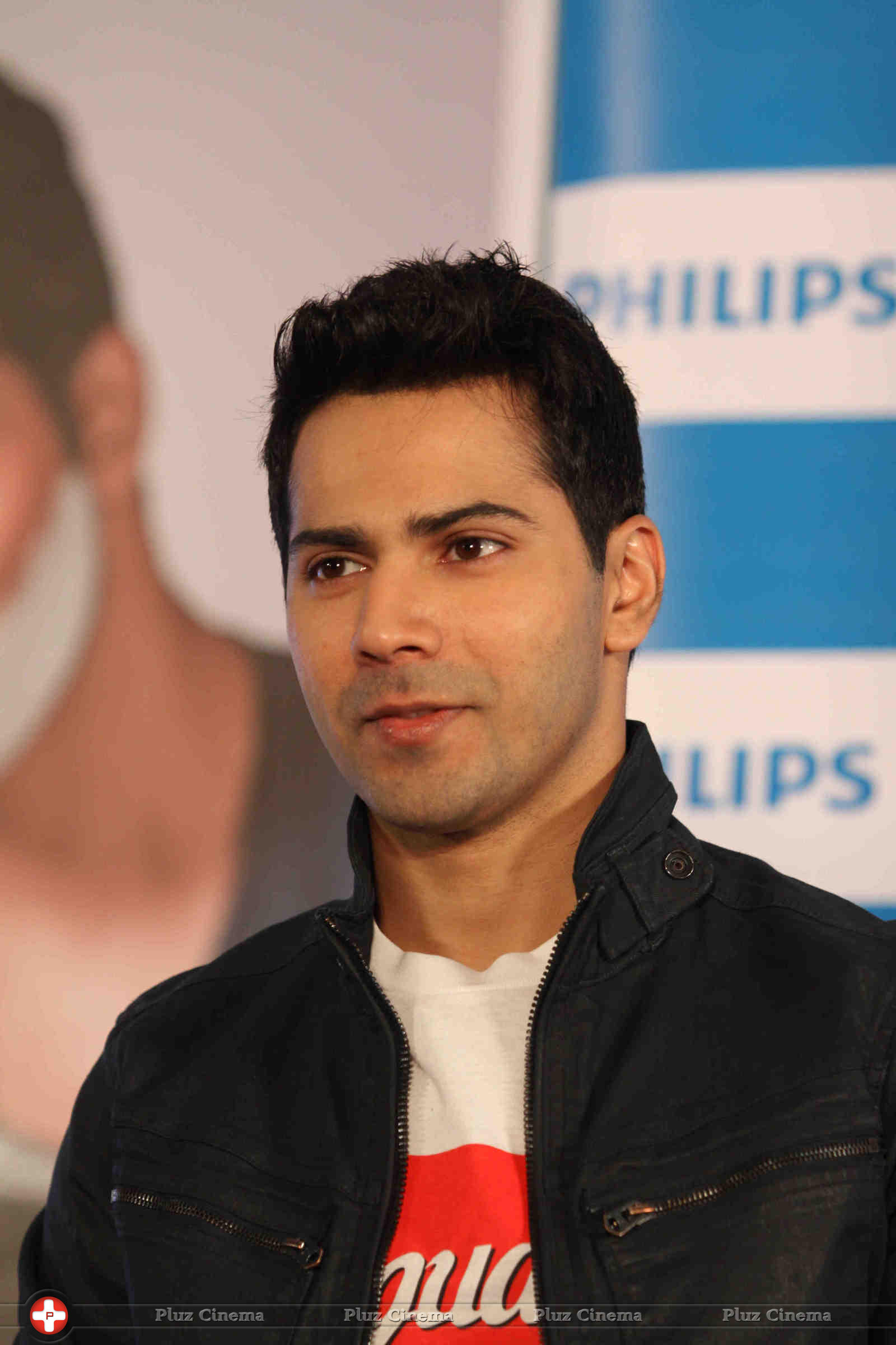 Philips India announces Varun Dhawan as their new brand ambassador pics | Picture 1062636