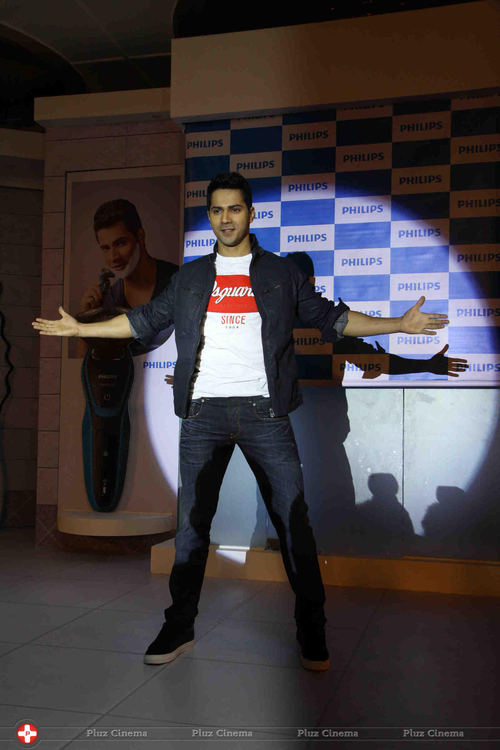 Philips India announces Varun Dhawan as their new brand ambassador pics | Picture 1062642