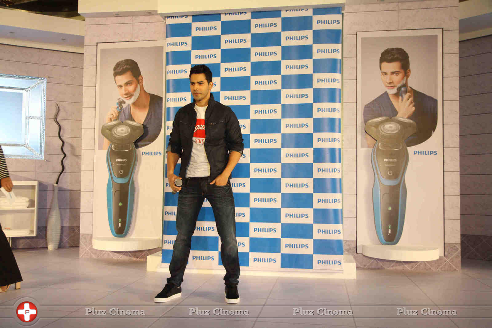 Philips India announces Varun Dhawan as their new brand ambassador pics | Picture 1062654