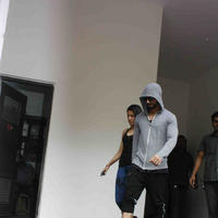 Shahid Kapoor with his wife Mira Rajput spotted outside a gymnasium photos | Picture 1065773