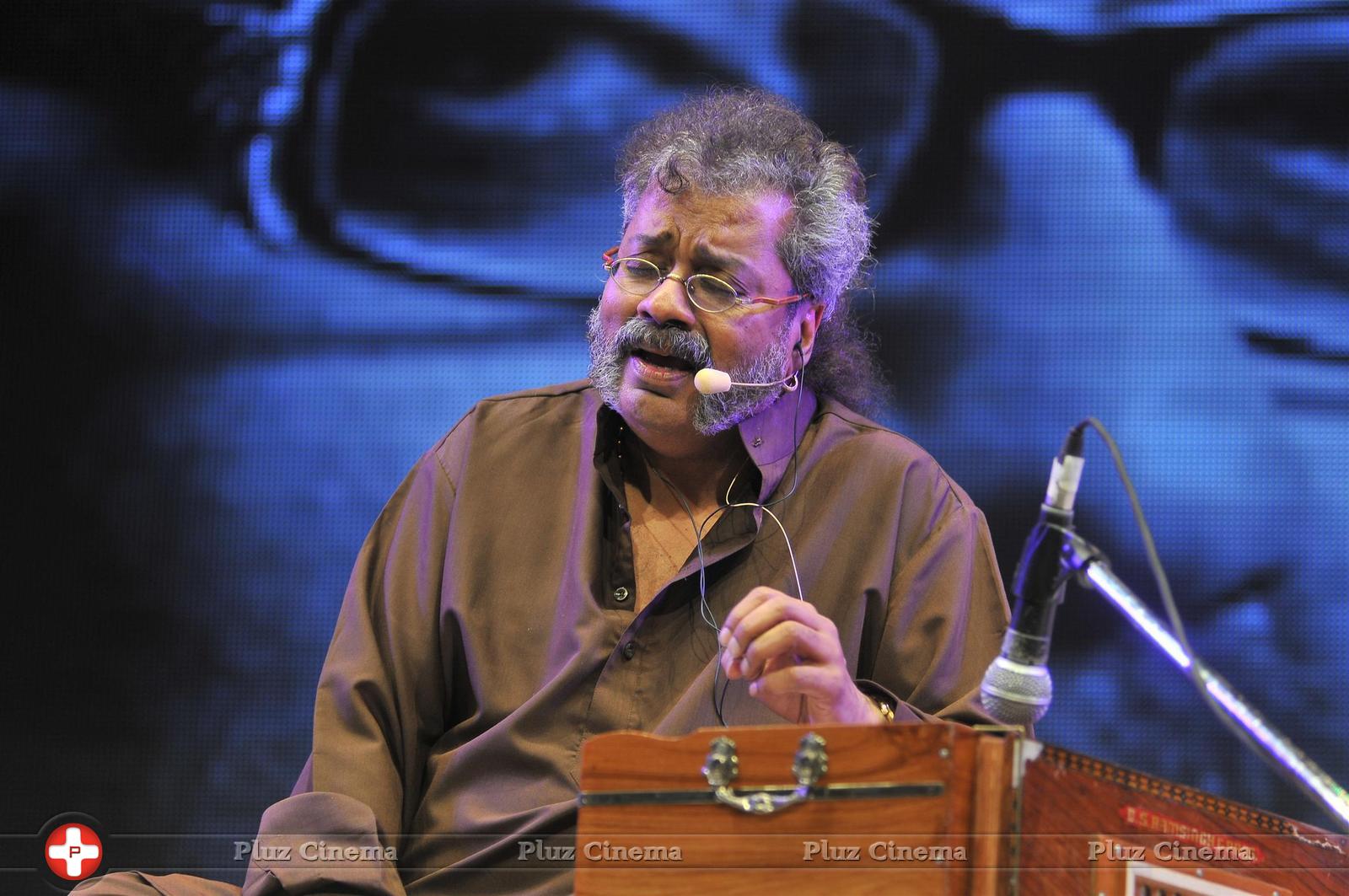 Hariharan - Tribute to Jagjit Singh with musical concert Rehmatein 2 Photos | Picture 1066039