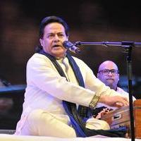 Tribute to Jagjit Singh with musical concert Rehmatein 2 Photos | Picture 1066040
