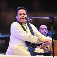 Tribute to Jagjit Singh with musical concert Rehmatein 2 Photos | Picture 1066041