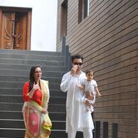 Imran Khan - Imran Khan celebrates Ramzan Eid with his family photos | Picture 1067446