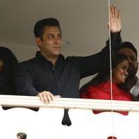 Salman Khan - Salman Khan celebrates Ramzan Eid and film Bajrangi Bhaijaan success photos | Picture 1067565