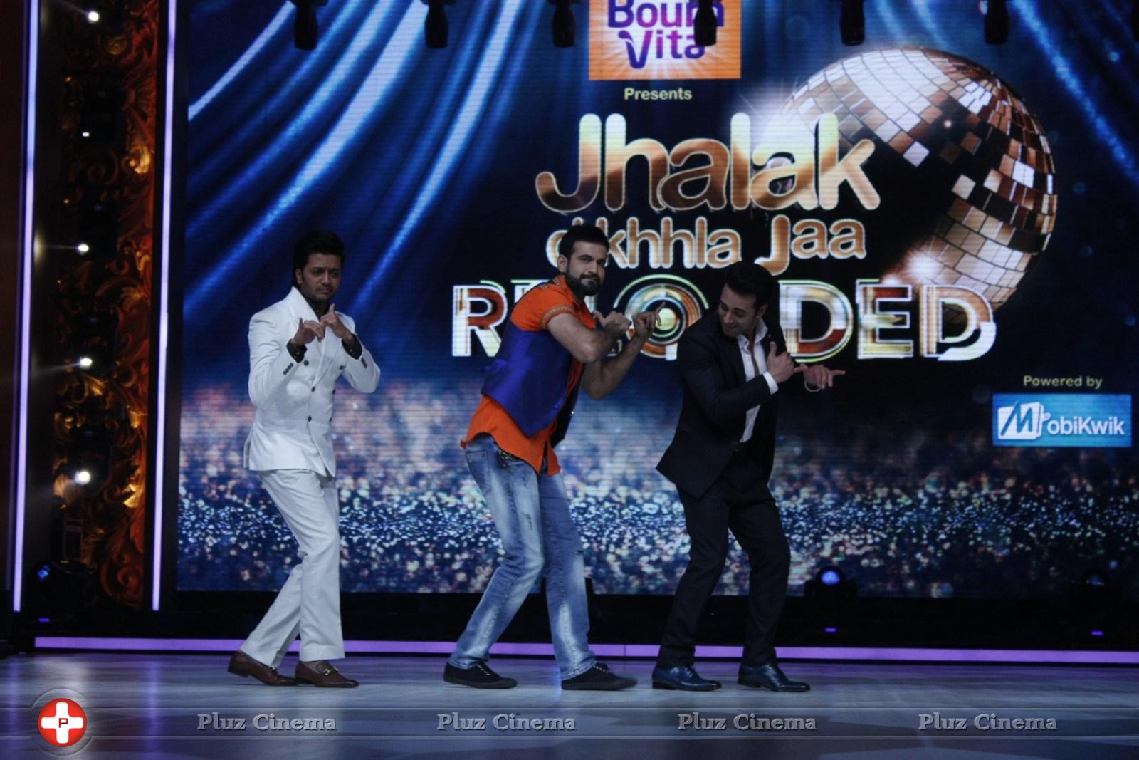 Film Bangistan Promotion On The Set Of Jhalak Reloaded With Judges Photos | Picture 1079533